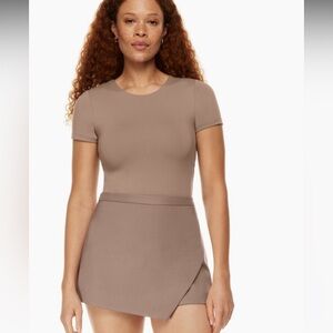 Aritzia Babaton bodysuit